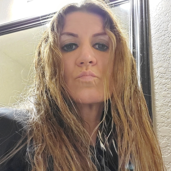 Meet your Posher, Heather - Picture 16 of 16